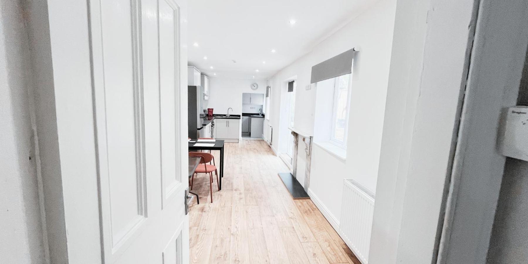 Spacious Room In Modern House Near Nottingham Exterior foto